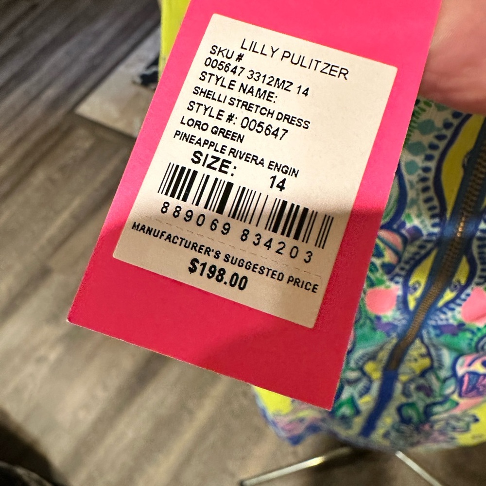 NWT Lilly Pulitzer Shelli Stretch dress. - Picture 4 of 4